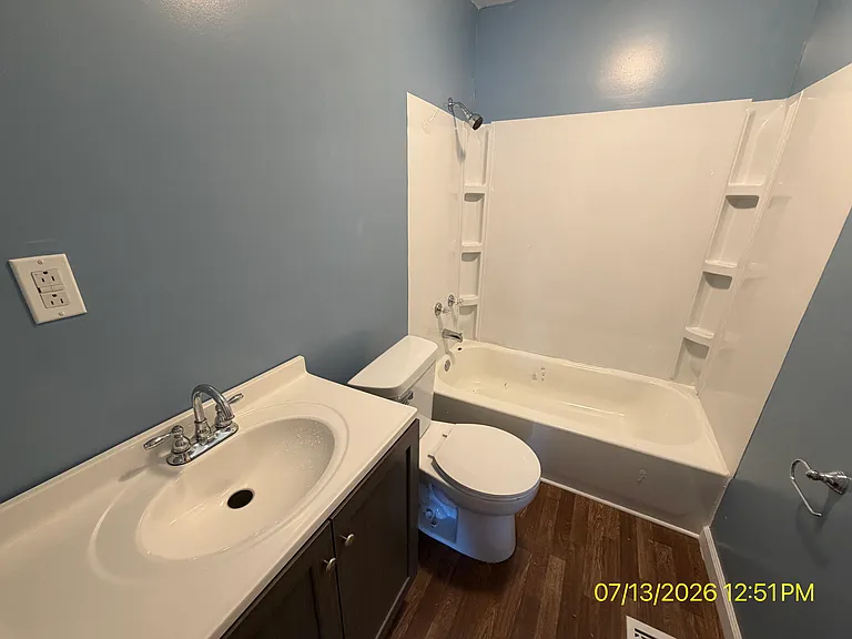 1215 E 28th St #1 — Photo 6