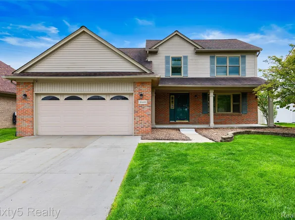 20605 Hickory St, Woodhaven, MI 48183