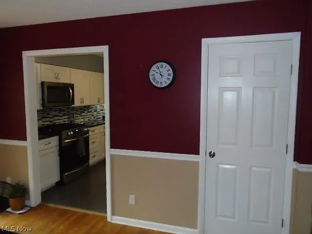 9394 Ledge Acres Rd — Photo 12