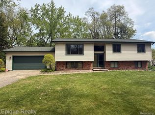 51600 Shelby Rd, Shelby Township, MI 48316