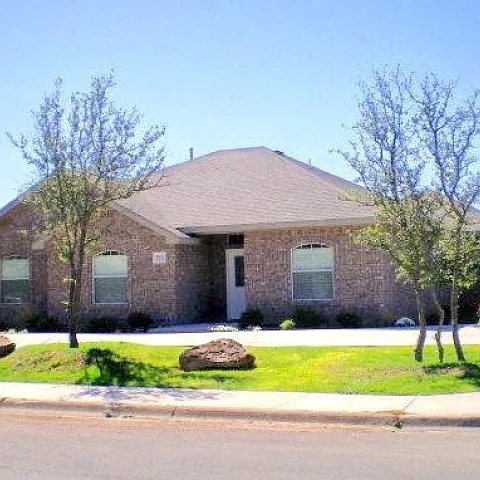 4631 Bowie Dr — Photo 1