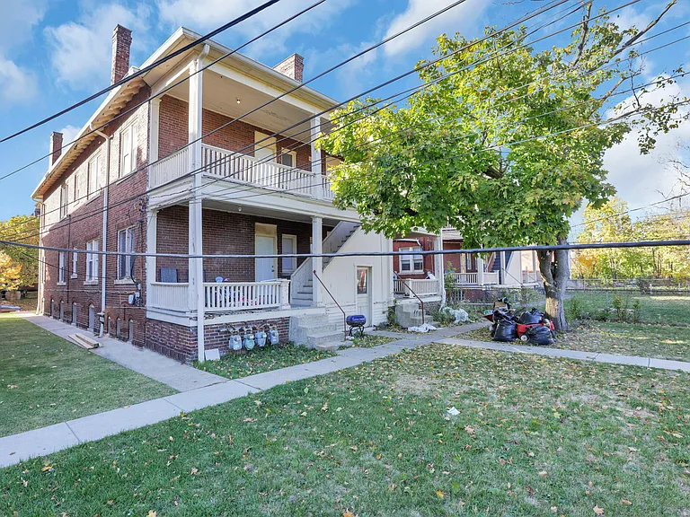 58 Winner Ave — Photo 24