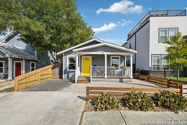 711 Eleanor Ave — Photo 4