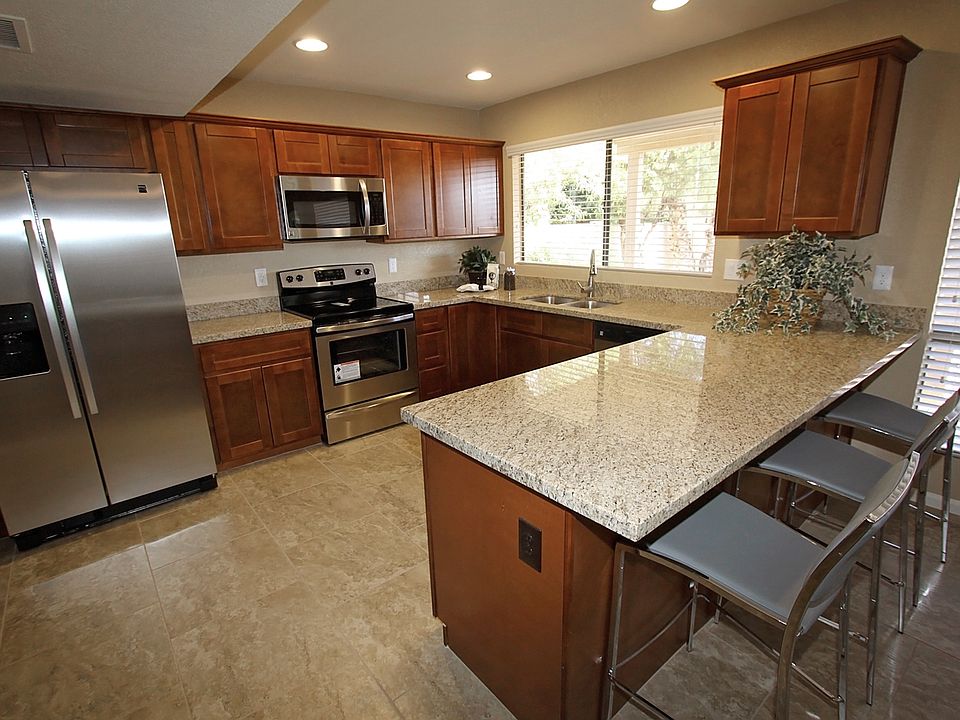 1st image of 1827 W Naranja Ave