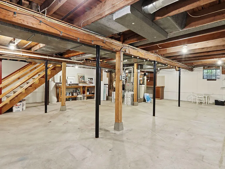 4235 Northern Rd — Photo 49