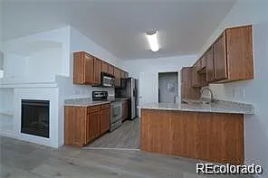2 bed, 2.0 bath, 1082 sqft, $2,180 — Photo 4