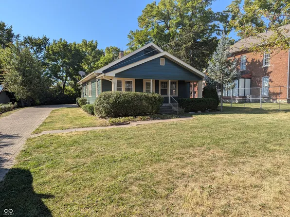 1711 E 32nd St, Anderson, IN 46013