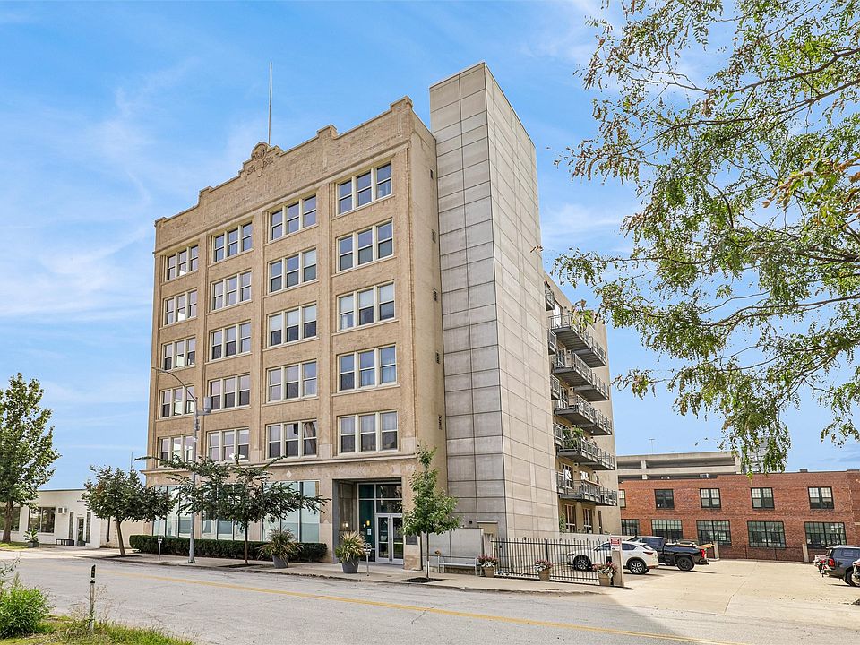 1st image of 112 11th St APT 605