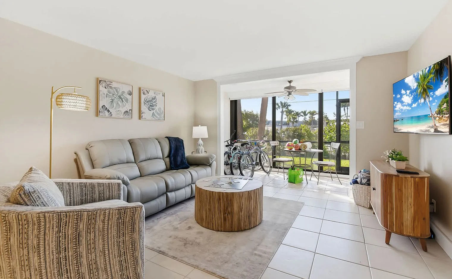 2 bed, 2.0 bath, $3,883 — Photo 1