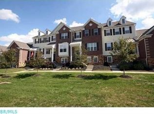 1031 Santana St, Columbus, OH 43235