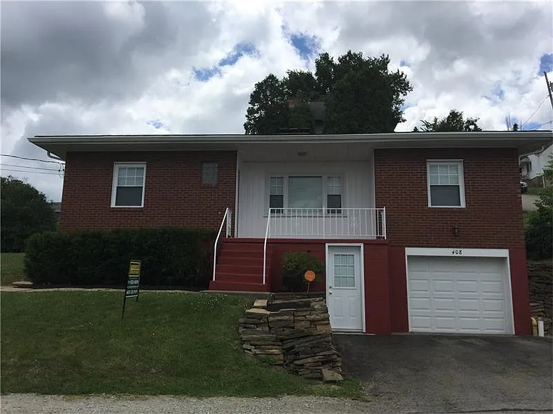 408 Vernon St photo 1