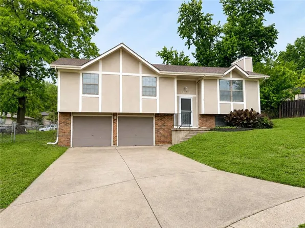 19208 E 12th Street Ct N, Independence, MO 64056