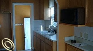 5th image of 19323 Kingsville St