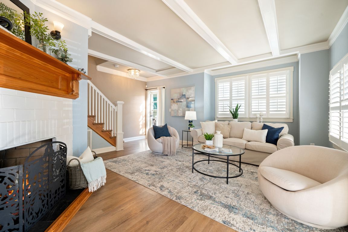 next background image