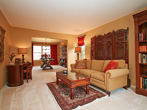 3rd image of 5421 Gladewright Dr