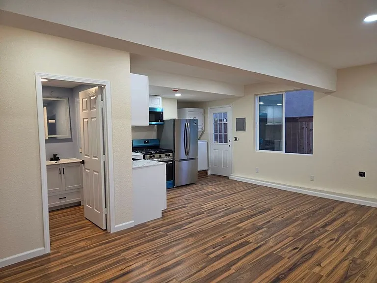 3430 Corte Viejo — Photo 9