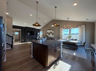 1649 Lund Way, Shakopee, MN 55379