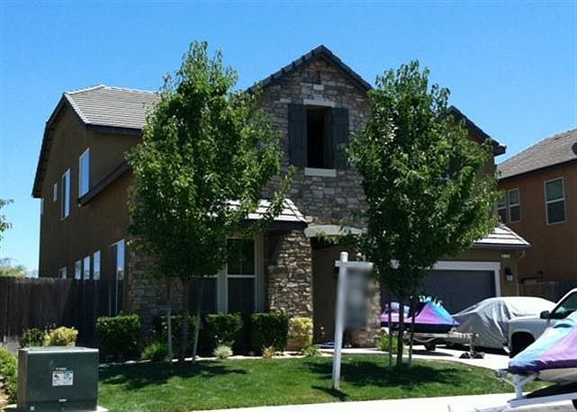 2nd image of 856 S Apricot Ave