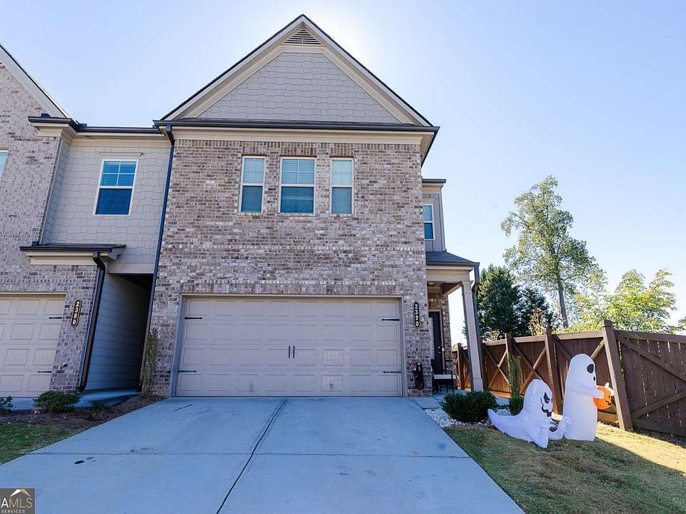 1st image of 2390 Trelipe Dr