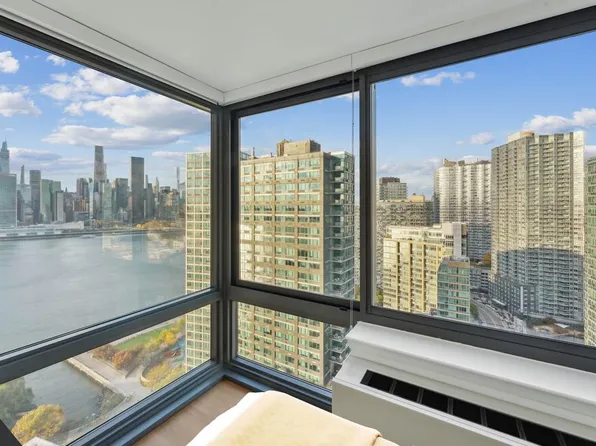 4-75 48th Avenue image 46 of 52