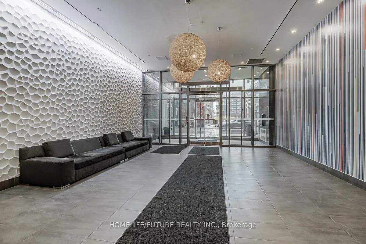 Liberty Place — Photo 3