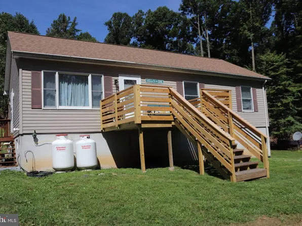 1395 Green Ridge Rd, Orrtanna, PA 17353