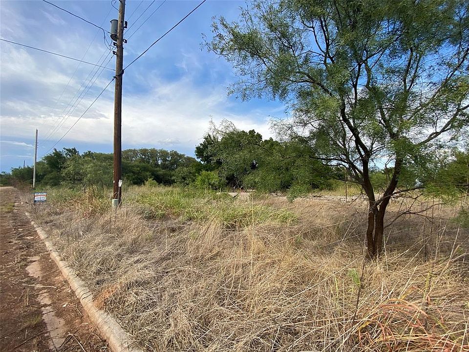 2nd image of 1005 Taylor Ave Lot 4