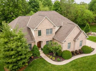 5768 Rocky Shore Dr, Lewis Center, OH 43035