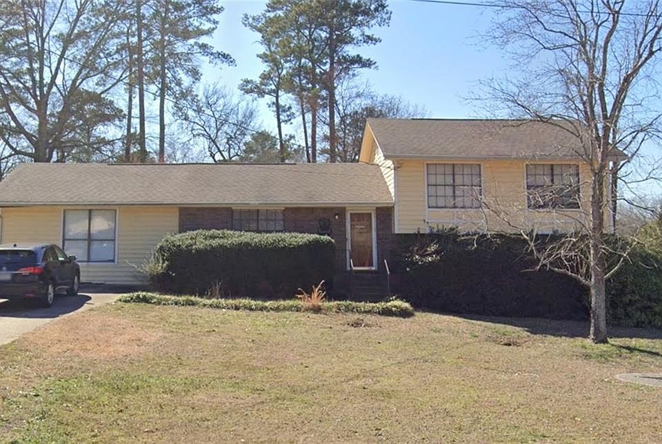 1st image of 1389 Flat Rock Rd