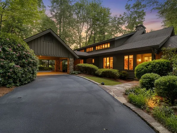 1747 Cold Mountain Road, Lake Toxaway, NC 28747