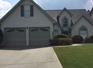 1090 Kentucky Dr, Lawrenceville, GA 30044