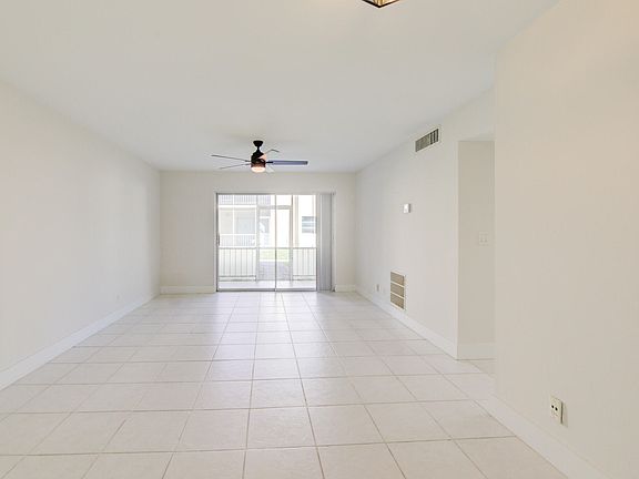4th image of 618 NW 13TH Street #16