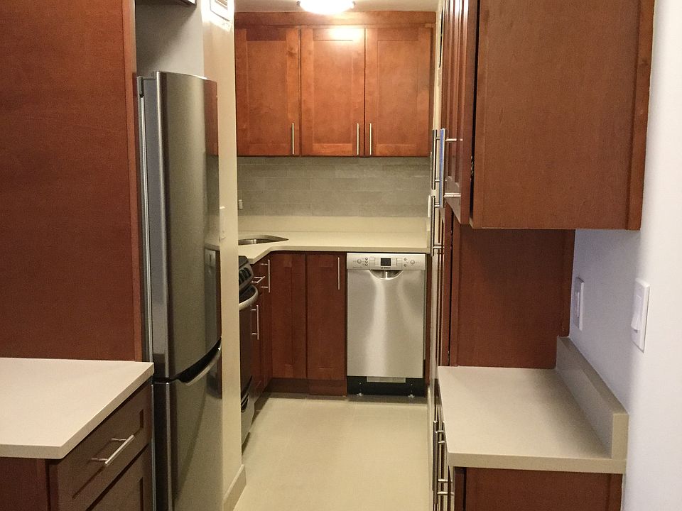 1st image of 35-41 E 38th St #9H