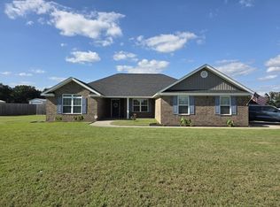 4105 Queen Chapel Rd, Dalzell, SC 29040