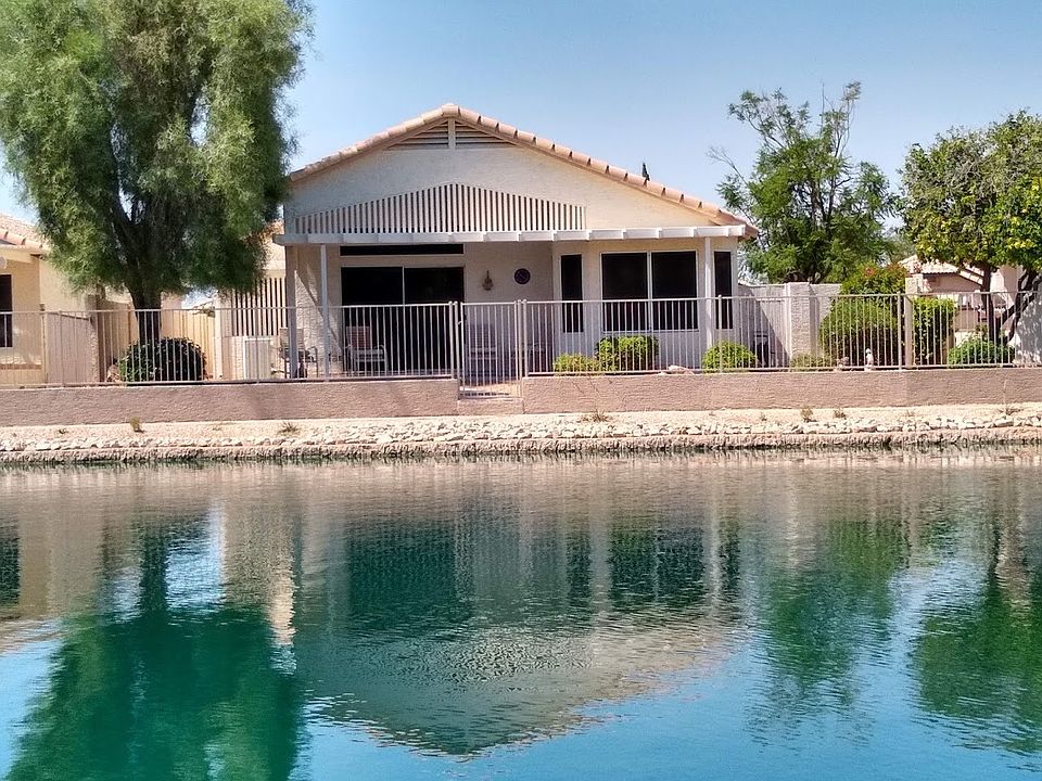Lake Front Living