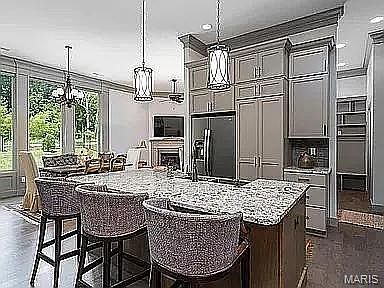 5th image of 1205 Shallow Ridge Cir