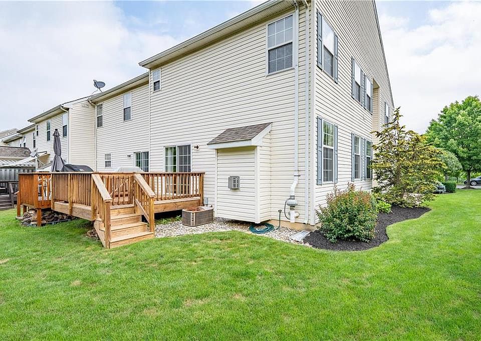 5647 Spring Ridge Dr W, Macungie, PA 18062 Zillow