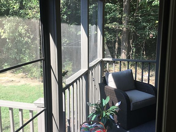 3rd image of 1839 Park Trail Dr