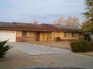 10224 Primrose Ave, Hesperia, CA 92345