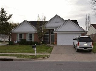 5410 Signal Peak Dr, Arlington, TX 76017