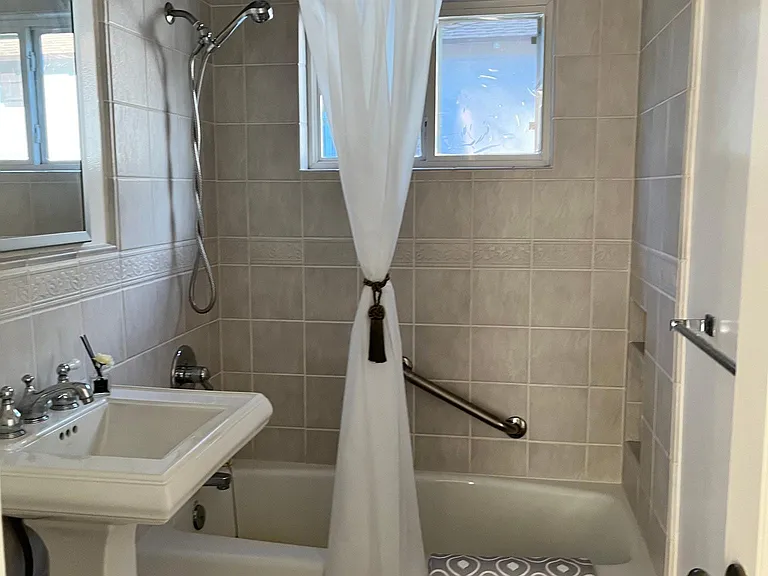 2442 Vista Laguna Ter — Photo 10