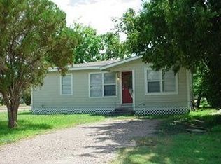 603 W 7th St, Freeport, TX 77541