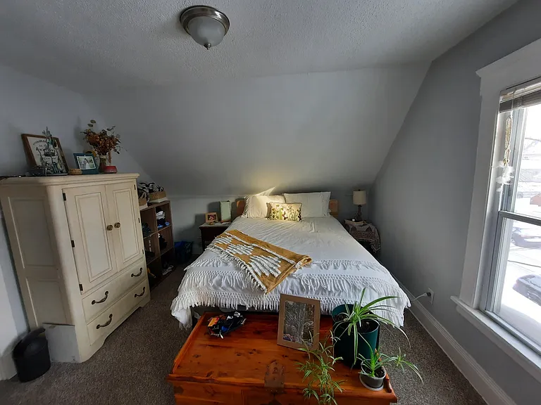 1712 Brevier Ave #UP — Photo 2