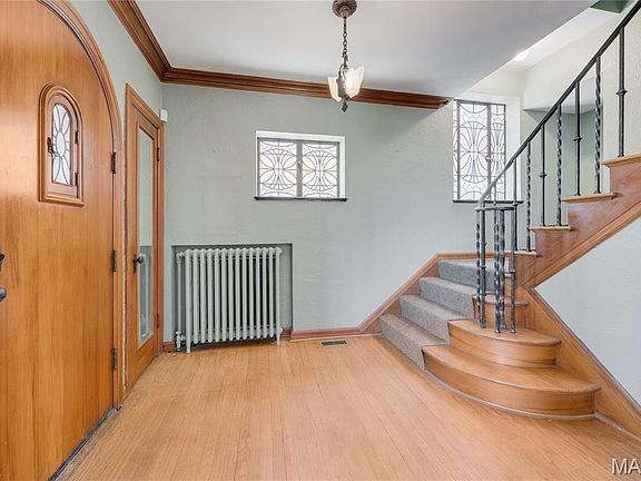 2nd image of 5866 Delor St