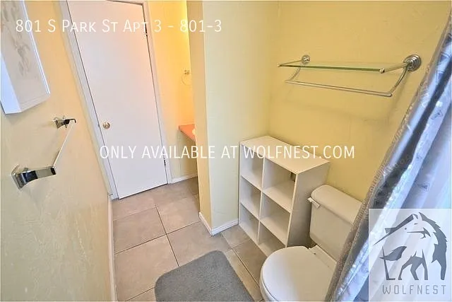 801 S Park St #3 — Photo 10