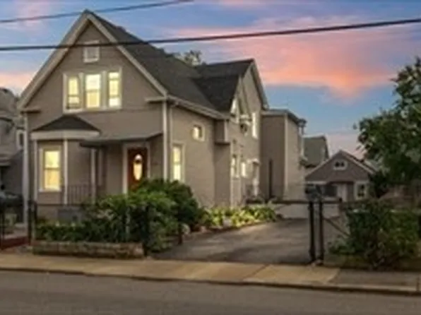 204 Harvard St, Medford, MA 02155