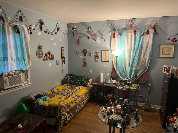 stamford-connecticut-177197006 picture