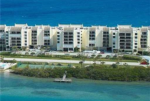 FRONT OF SEAWATCH ON JUPITER ISLAND