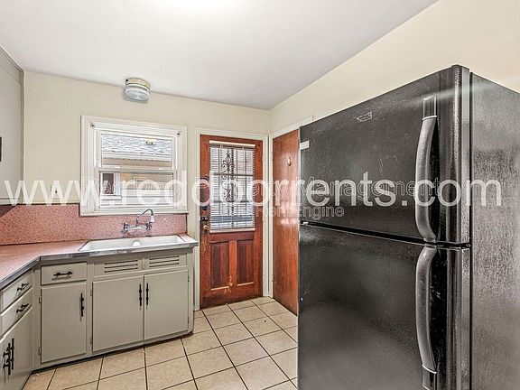 4th image of 4925 Crittenden Ave