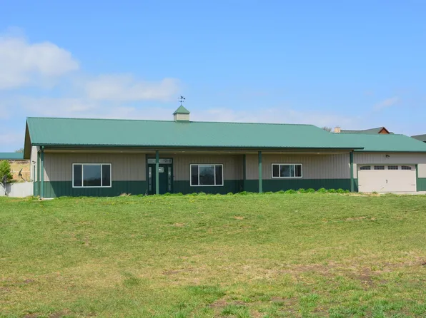 4425 NW 86th St, Topeka, KS 66618